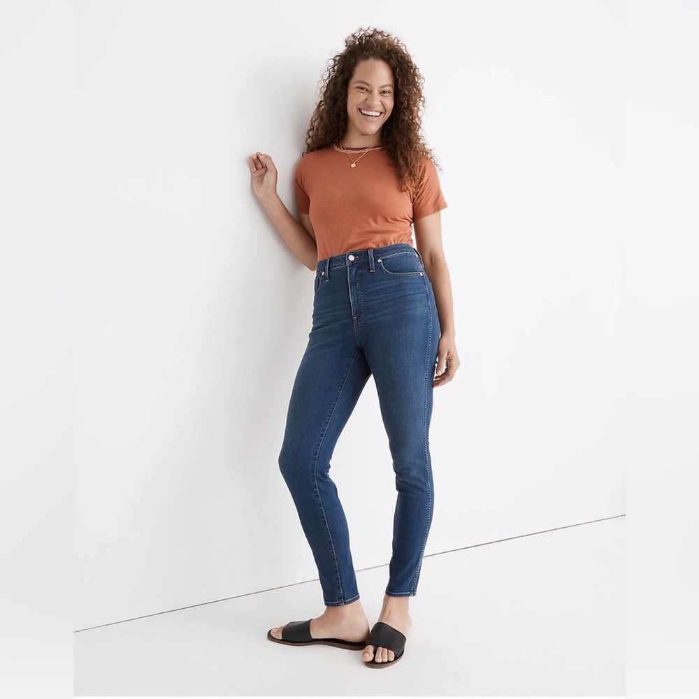 Curvy High Rise Skinny Jean